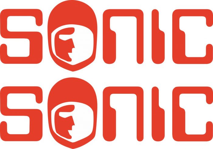 Наклейка логотип SONIC