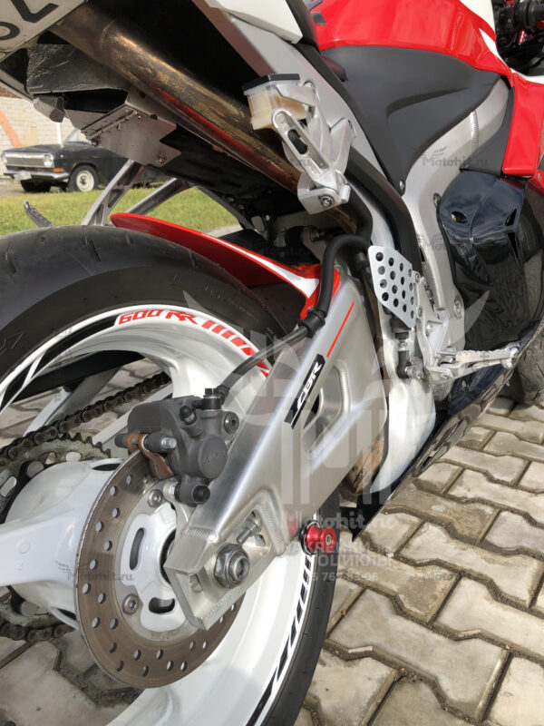 Комплект наклеек на обод колеса мотоцикла HONDA 600-RR — изображение 2